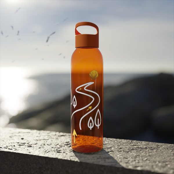 Botella de agua de Tritan a través del bosque en el Camino de Santiago - Image 24