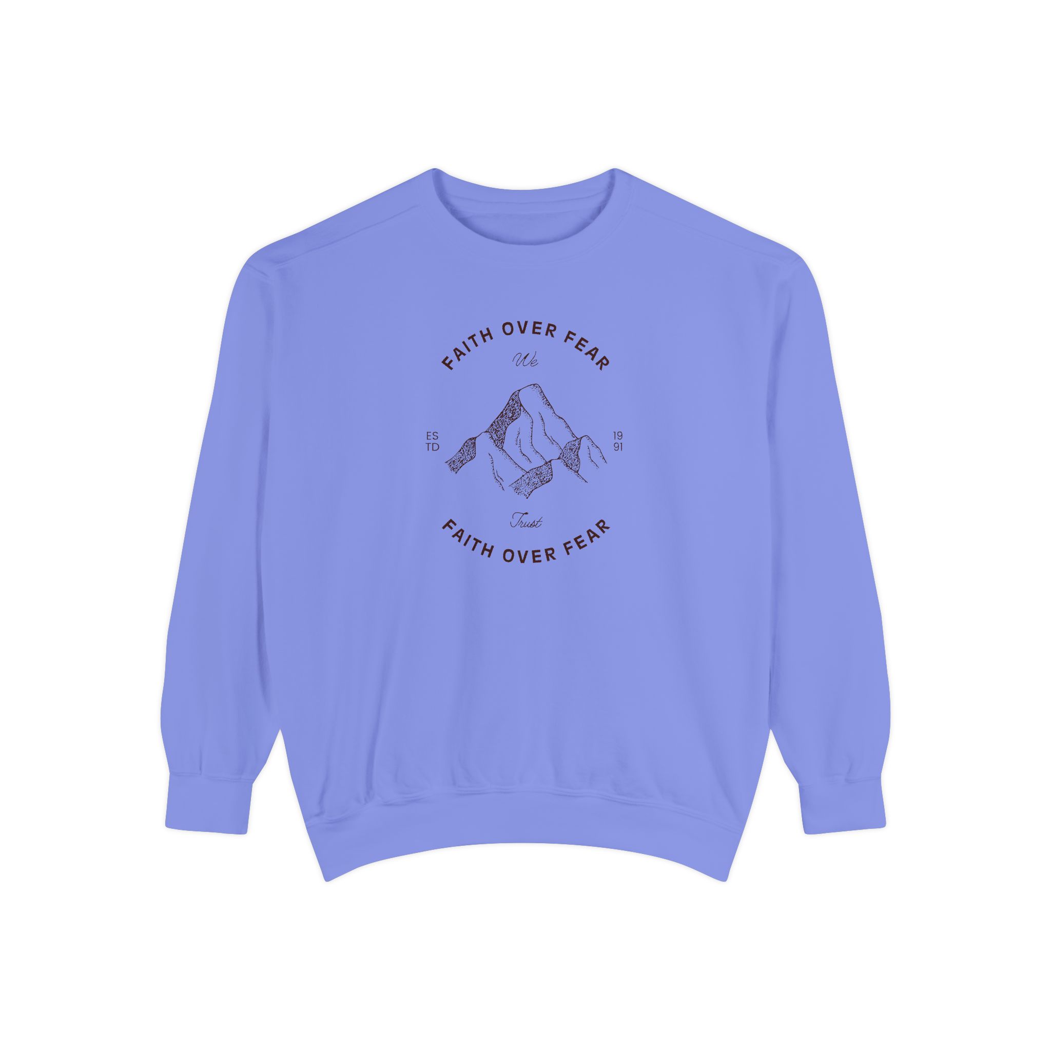 Faith Over Fear – "Mountain Legacy" Vintage Garment-Dyed Sweatshirt - Imagen 11
