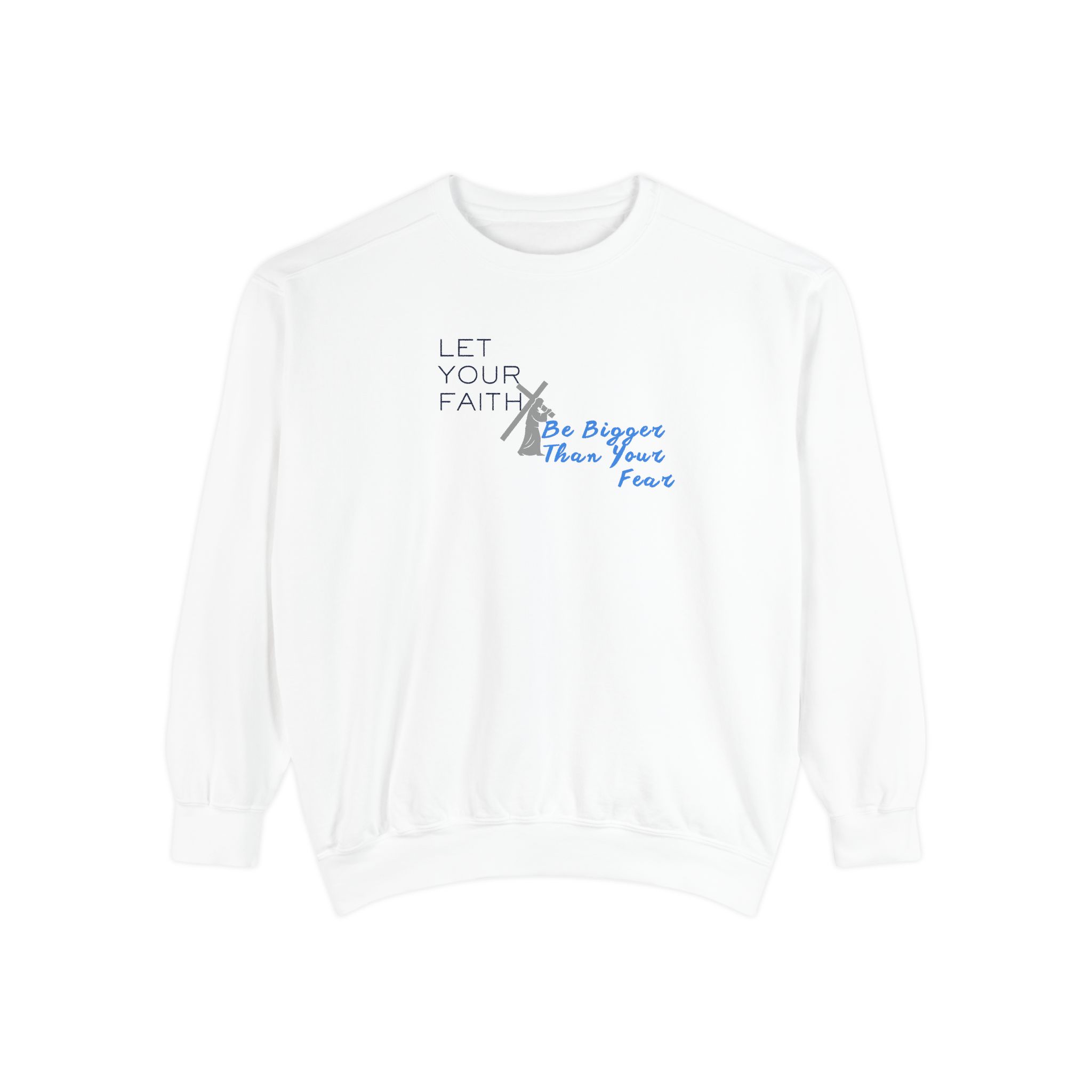 Faith Over Fear – "The Cross Bearer" Vintage Garment-Dyed Sweatshirt - Imagen 3