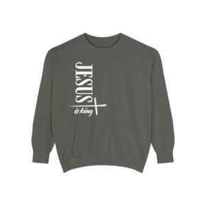 Jesus is King – "Vertical Cross" Vintage Garment-Dyed Sweatshirt